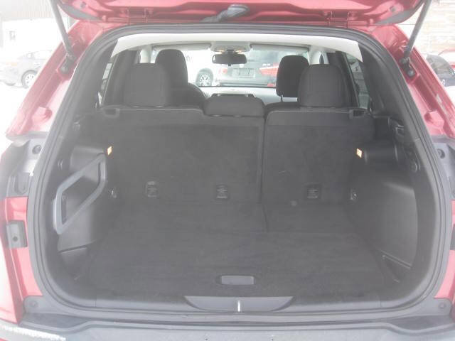 Used 2015 Jeep Cherokee Latitude w/ Cold Weather Group image 13