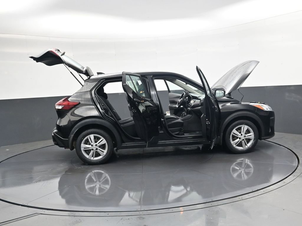 Used 2023 Nissan Kicks S FWD image 46