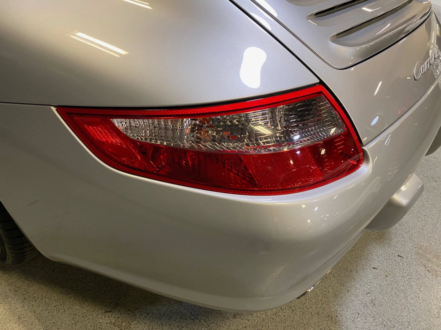 Used 2005 Porsche 911 Carrera RWD image 30