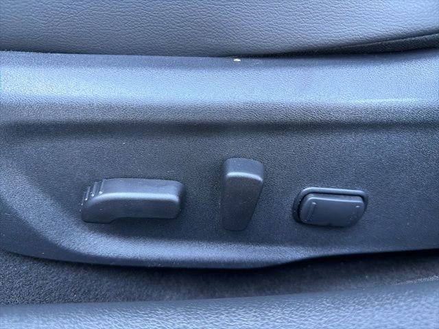 Certified 2025 Nissan Sentra SR w/ SR Premium Package image 16