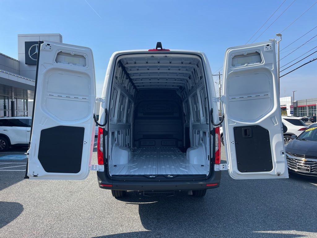 New 2026 Mercedes-Benz Sprinter 3500 image 19