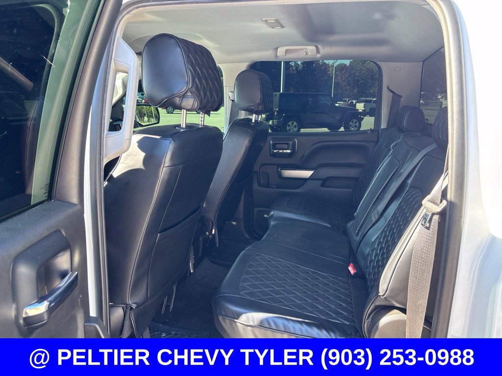 Used 2018 Chevrolet Silverado 1500 LT w/ LT Eassist Package RWD image 19