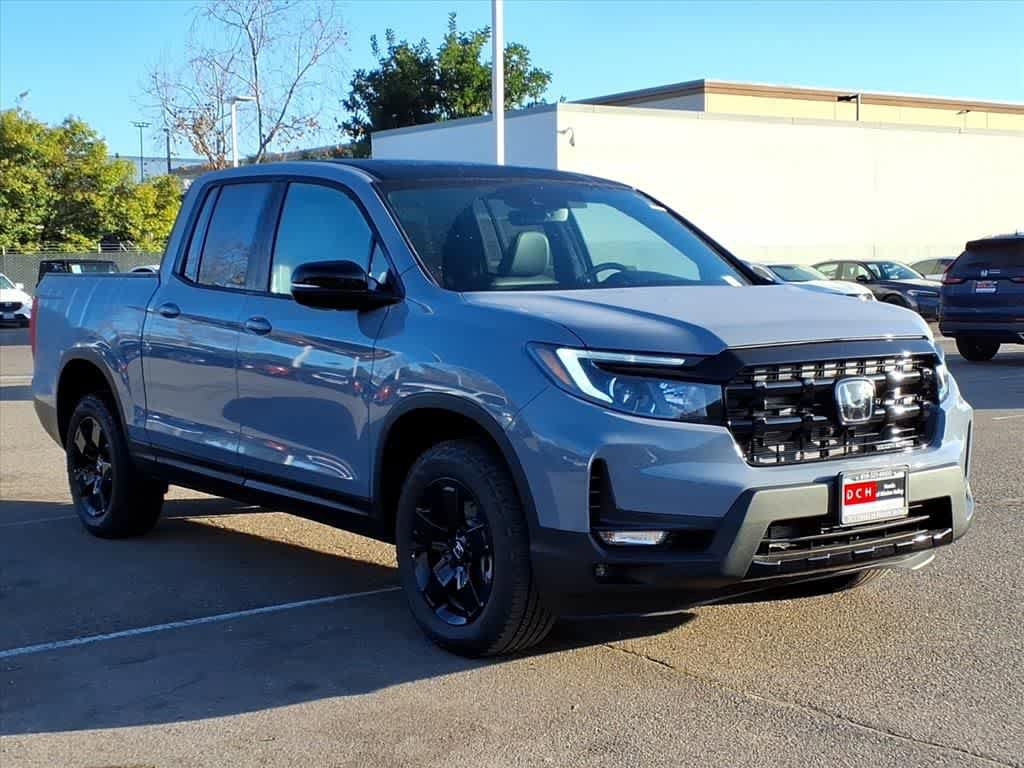New 2026 Honda Ridgeline Black Edition image 3