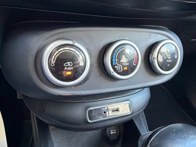 Used 2017 FIAT 500X Trekking FWD image 31