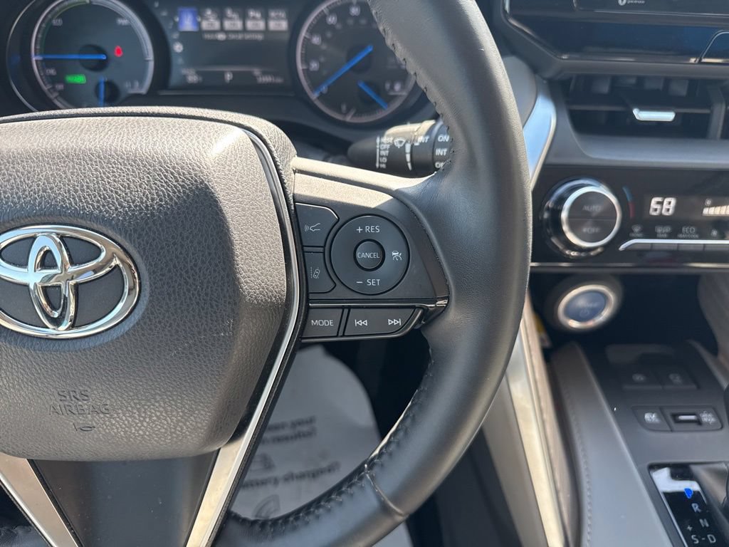 Certified 2022 Toyota Venza XLE AWD/4WD image 29