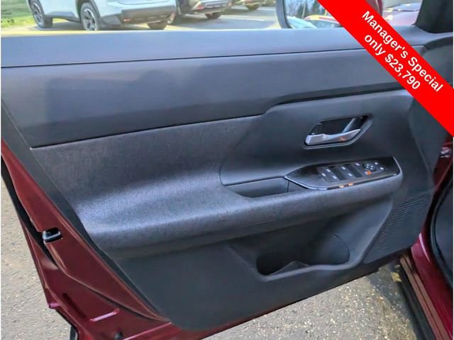 Certified 2025 Nissan Kicks SV image 15