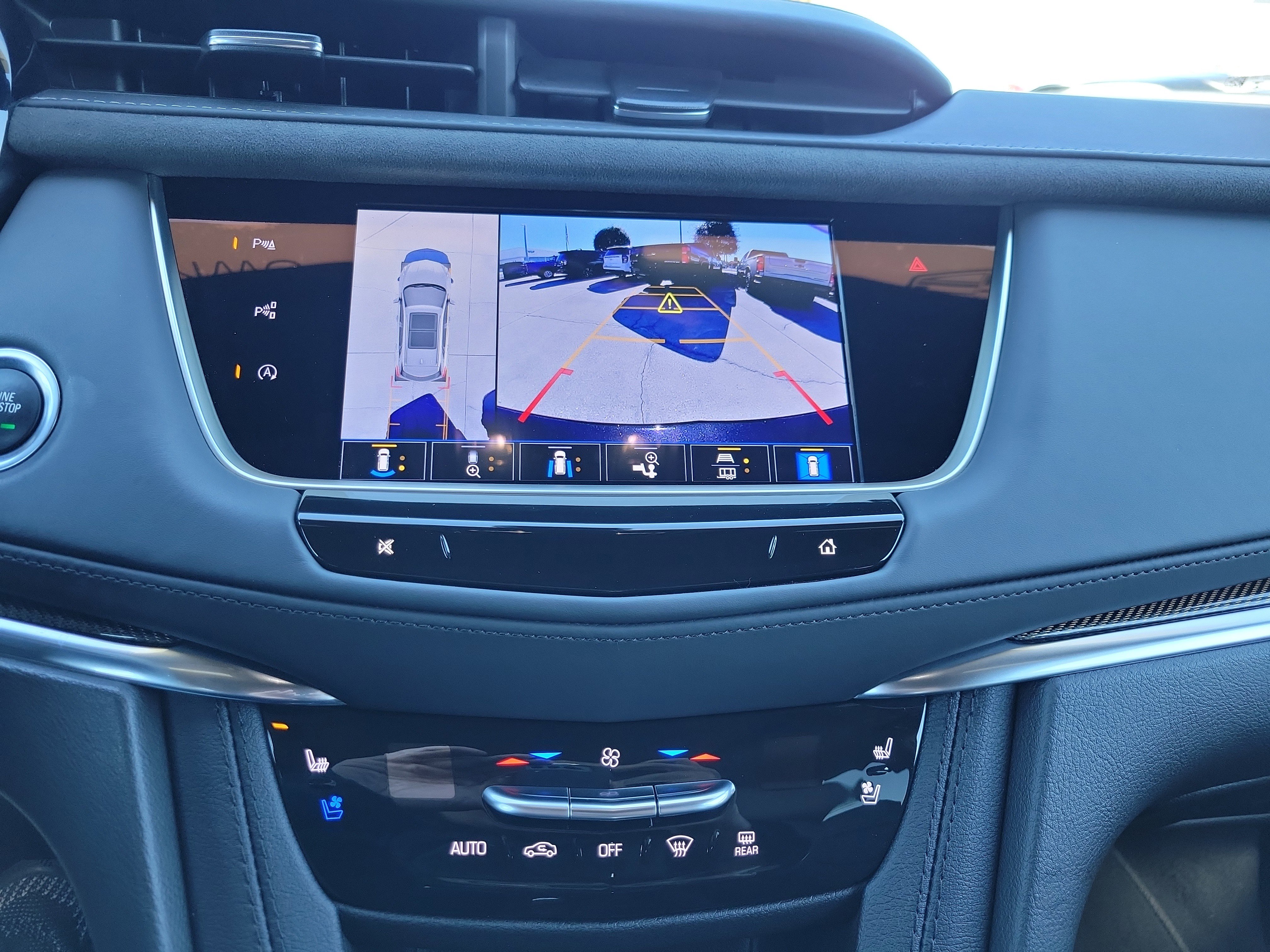 Certified 2023 Cadillac XT5 Premium Luxury w/ Platinum Package image 24