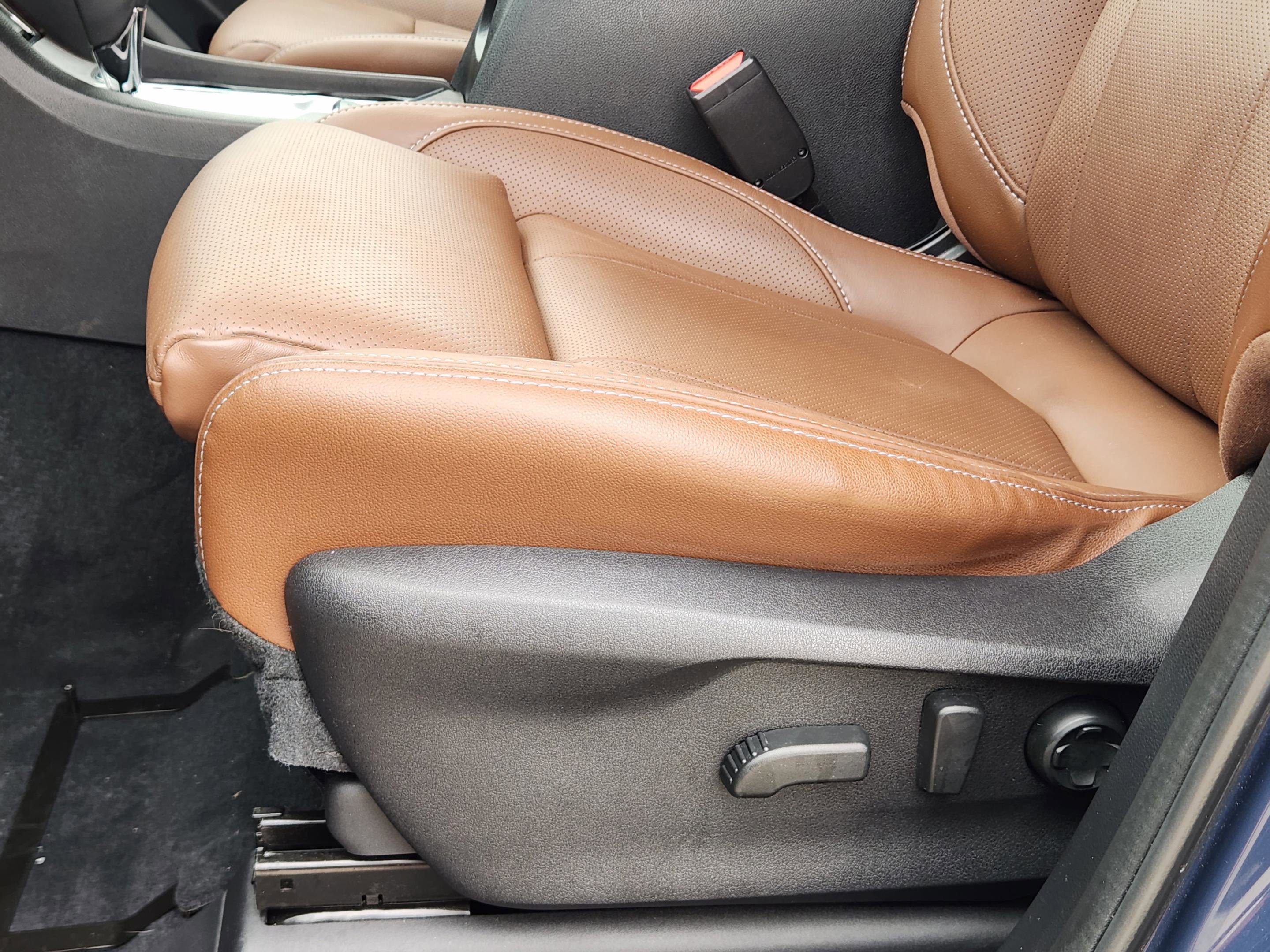 Used 2023 Subaru Ascent Touring image 21