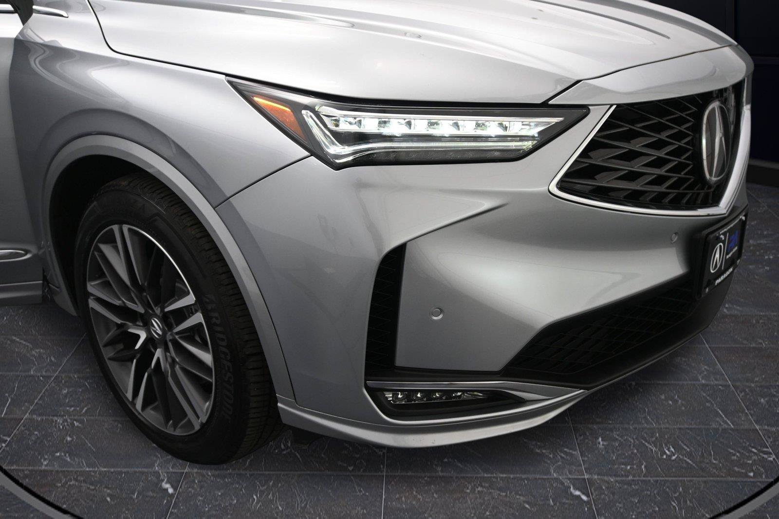 Certified 2025 Acura MDX w/ Advance Package AWD/4WD image 17