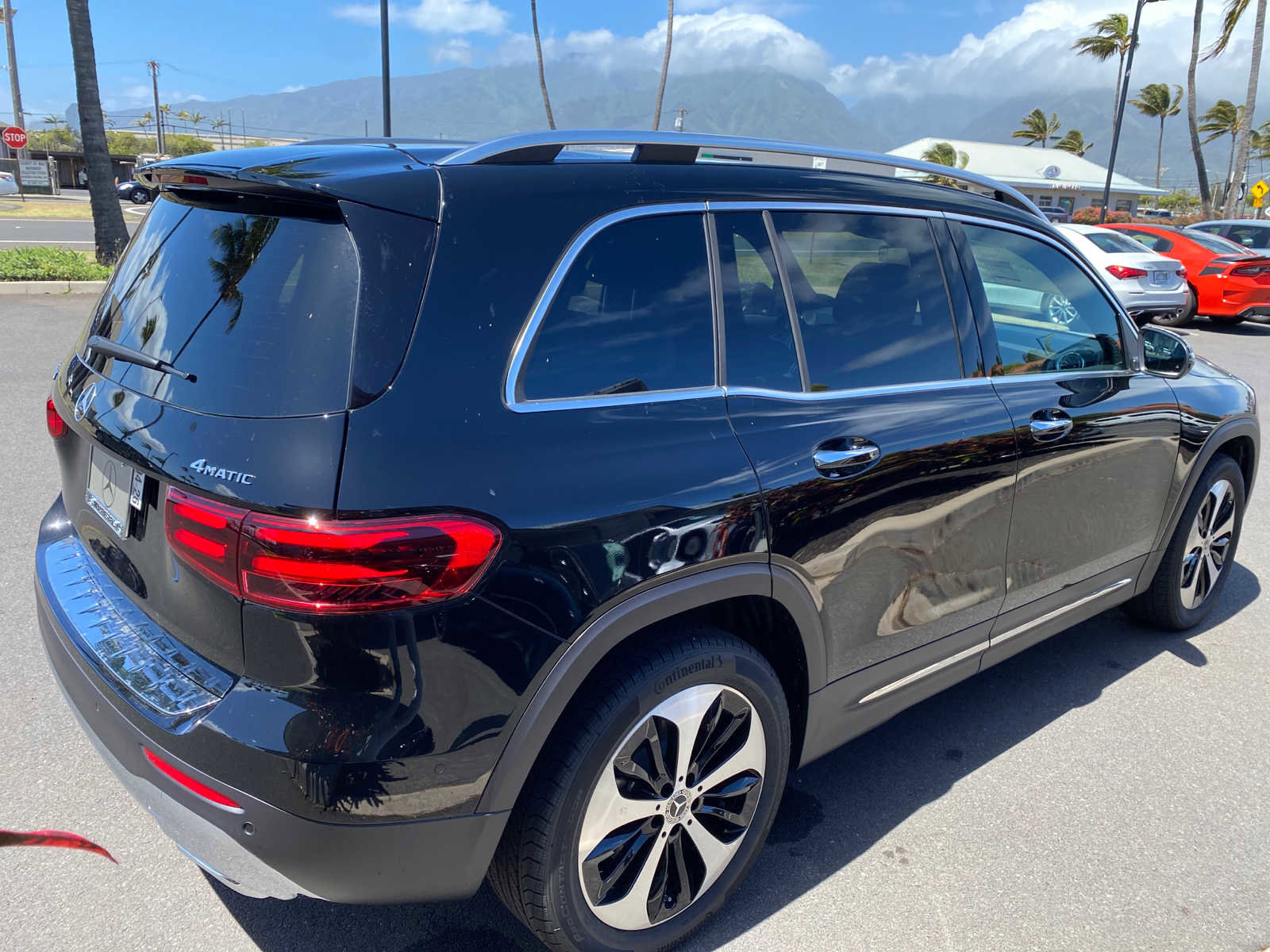 Used 2024 Mercedes-Benz GLB 250 4MATIC image 5