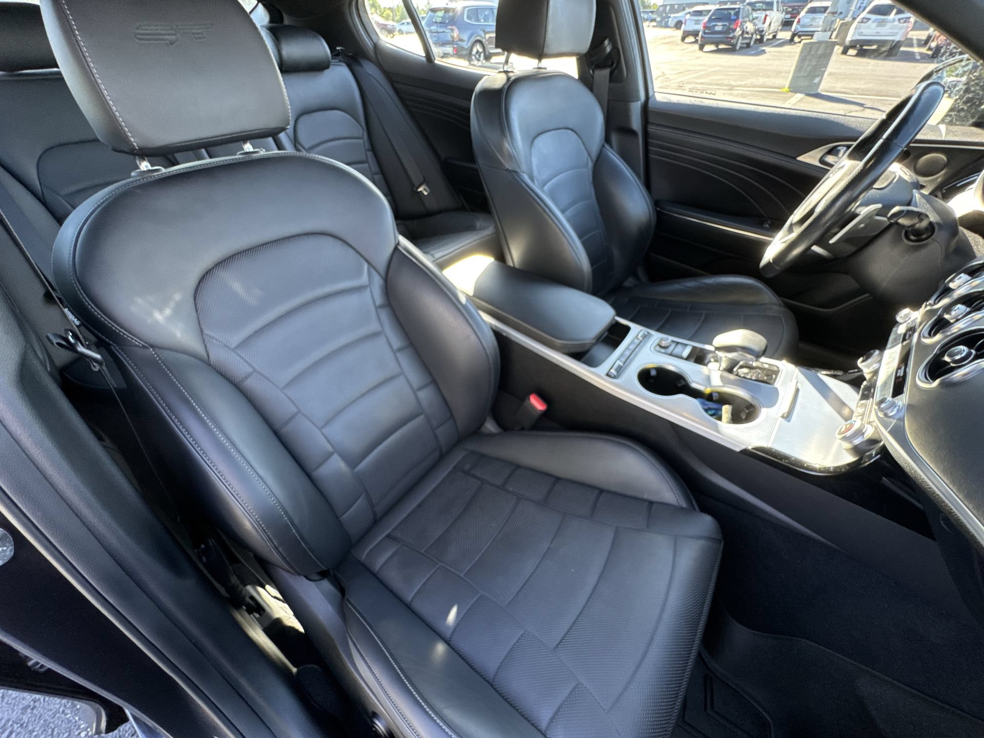Used 2023 Kia Stinger GT2 AWD/4WD image 26