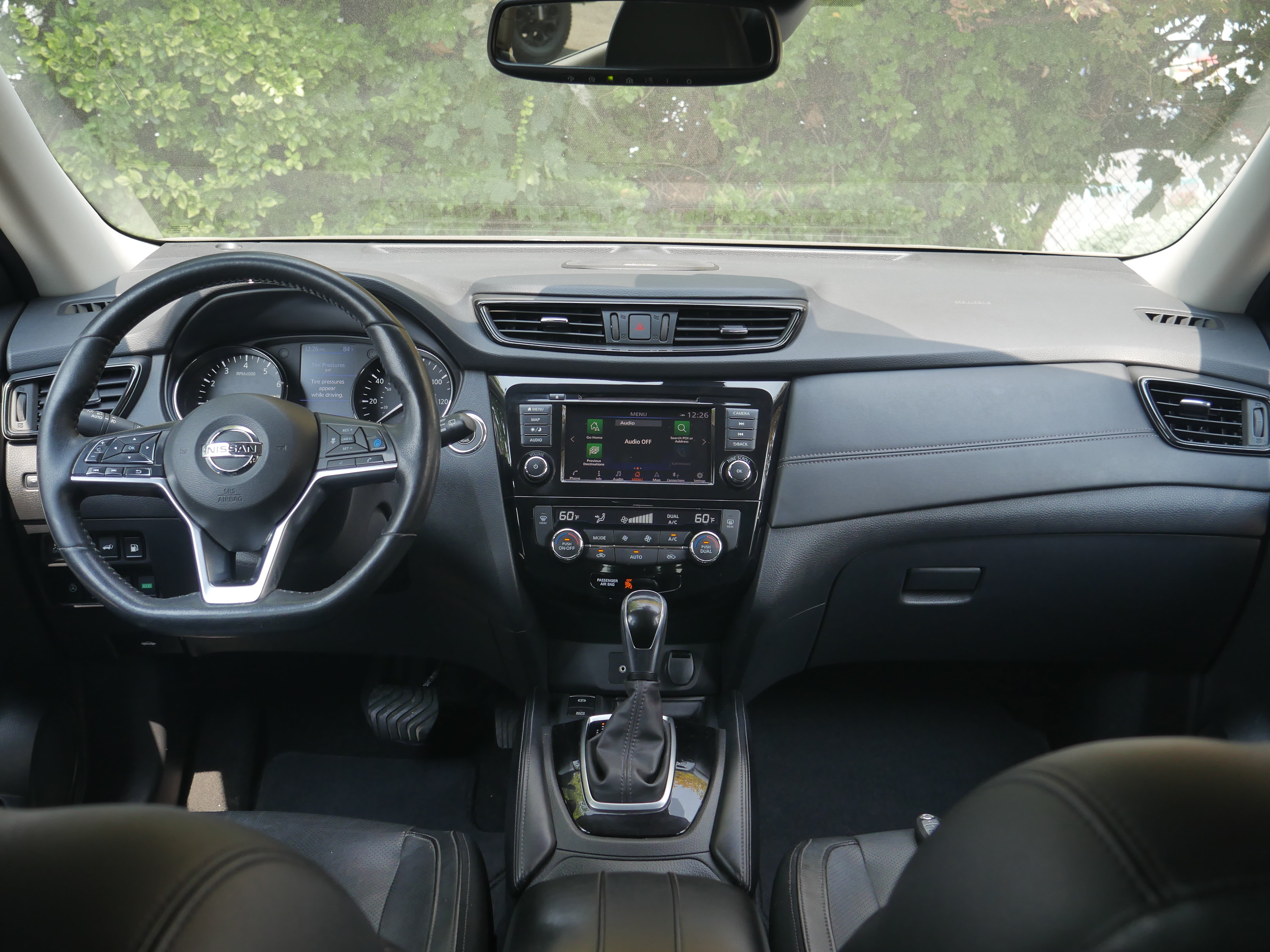 Used 2019 Nissan Rogue SL w/ Premium Package AWD/4WD image 10