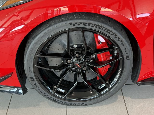 New 2026 Chevrolet Corvette Z06 w/ Z07 Performance Package RWD image 8