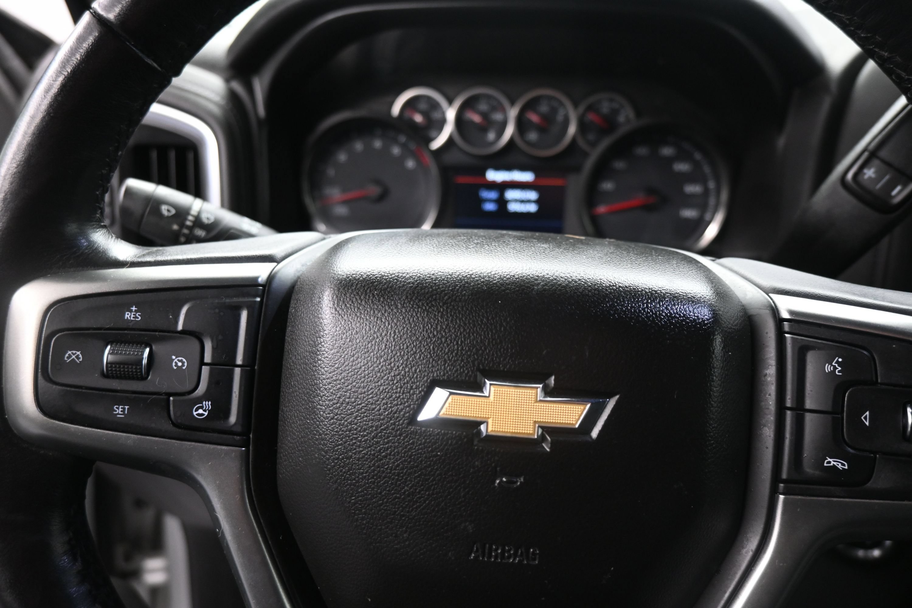 Used 2020 Chevrolet Silverado 1500 LT w/ All-Star Edition AWD/4WD image 16
