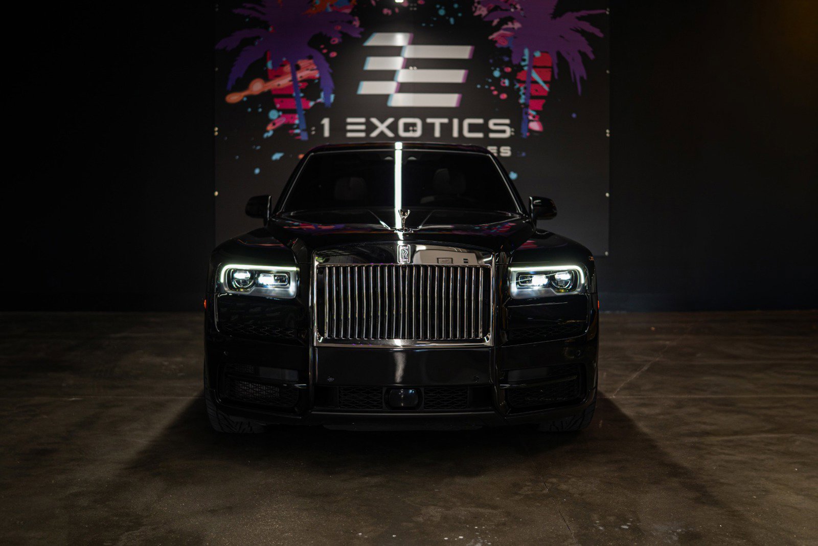 Used 2020 Rolls-Royce Cullinan image 2