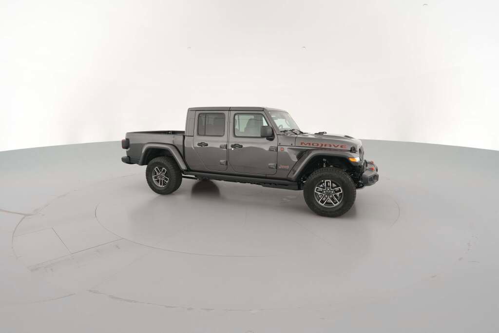New 2026 Jeep Gladiator Mojave image 15