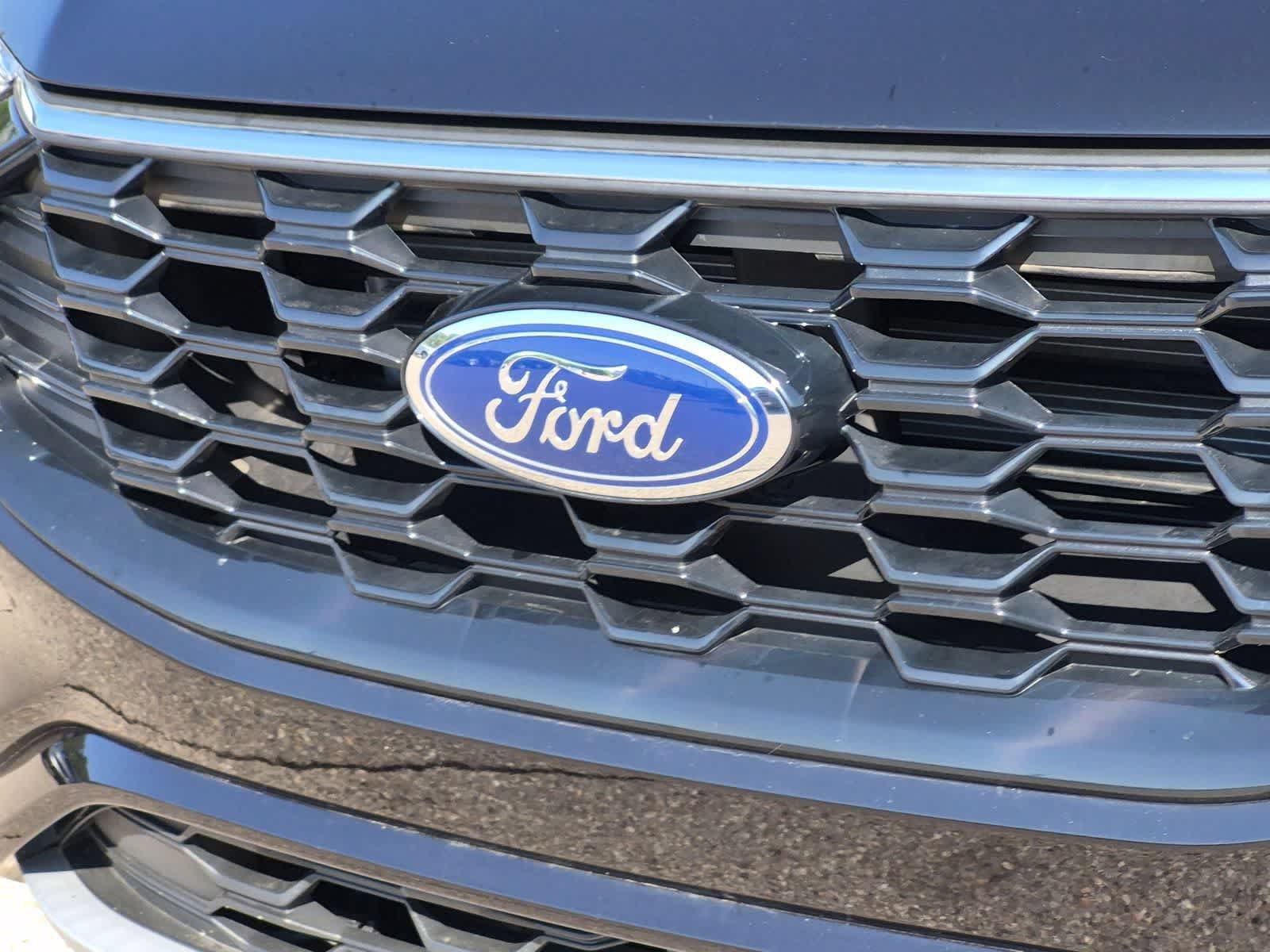 Used 2024 Ford Escape ST-Line AWD/4WD image 12