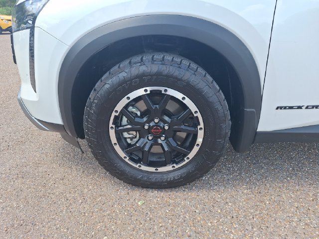 Certified 2026 Nissan Pathfinder Rock Creek AWD/4WD image 27