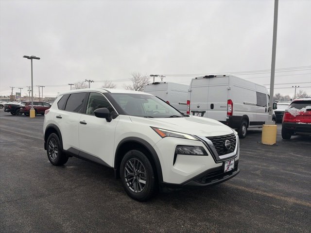 Used 2021 Nissan Rogue S image 7