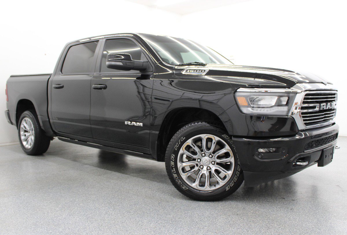 Used 2023 RAM 1500 Laramie image 1