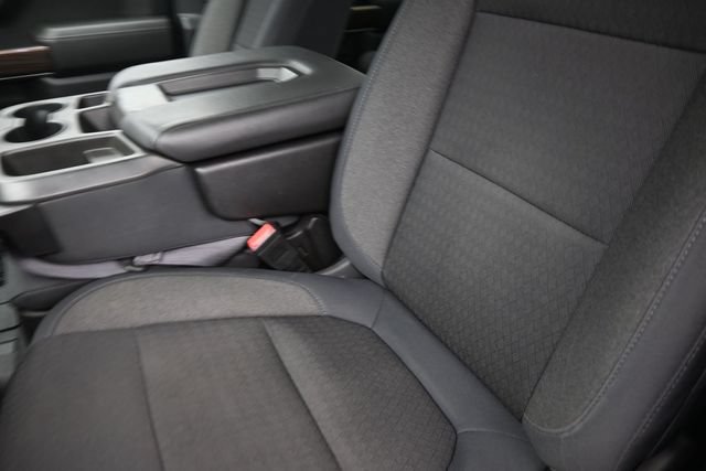 Used 2019 Chevrolet Silverado 1500 LT Trail Boss AWD/4WD image 17