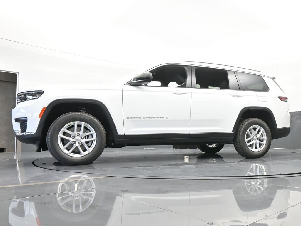 Used 2024 Jeep Grand Cherokee L Laredo w/ Luxury Tech Group I image 49