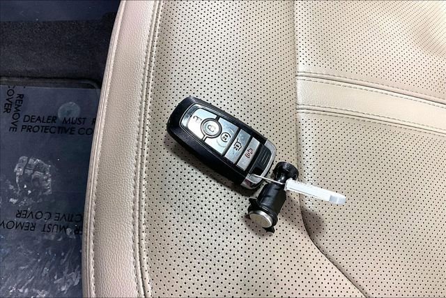 Used 2024 Ford Expedition Max Limited image 34