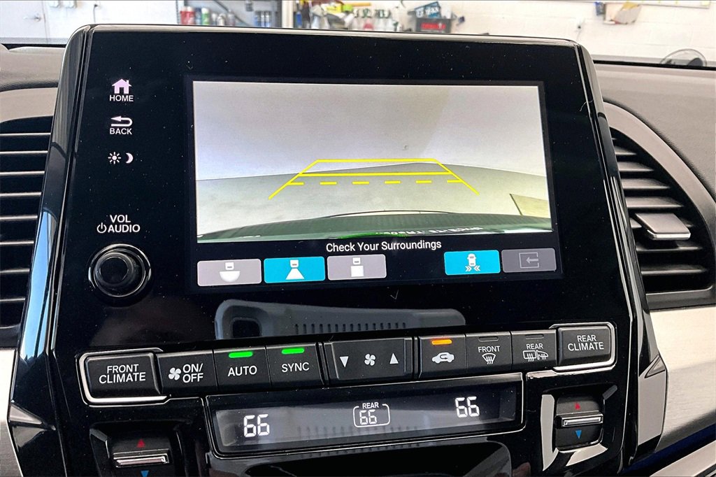 Used 2024 Honda Odyssey Touring image 23