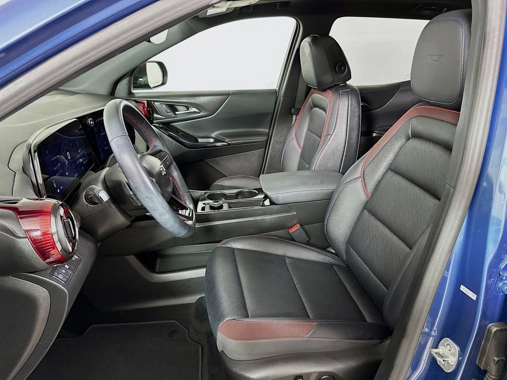 Used 2025 Chevrolet Equinox RS w/ Safety and Technology Package FWD image 14
