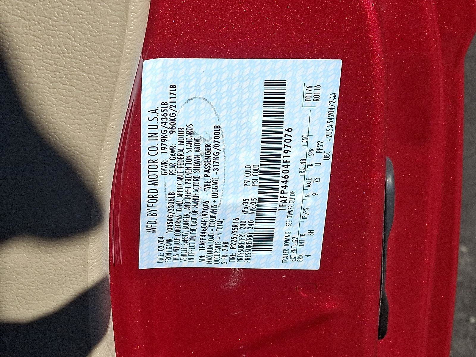 Used 2004 Ford Mustang Deluxe image 26