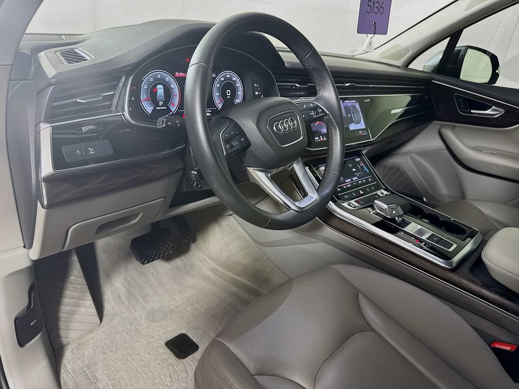 Used 2021 Audi Q7 3.0T Premium Plus AWD/4WD image 9