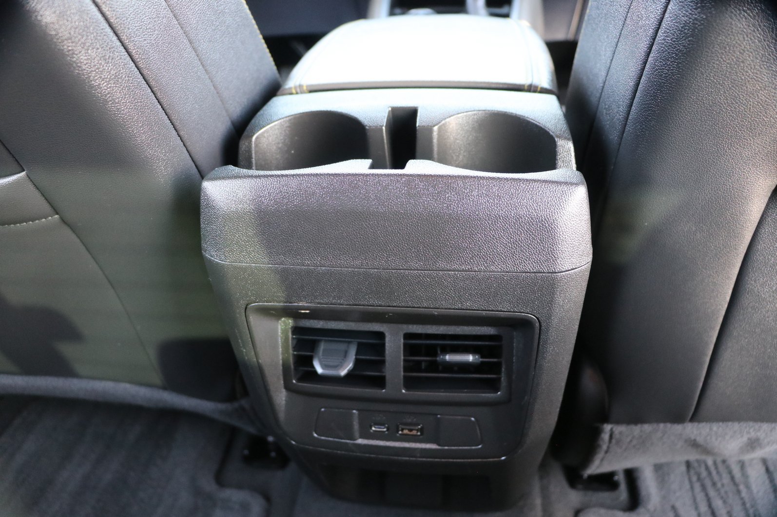 Used 2026 Chevrolet Colorado ZR2 AWD/4WD image 32