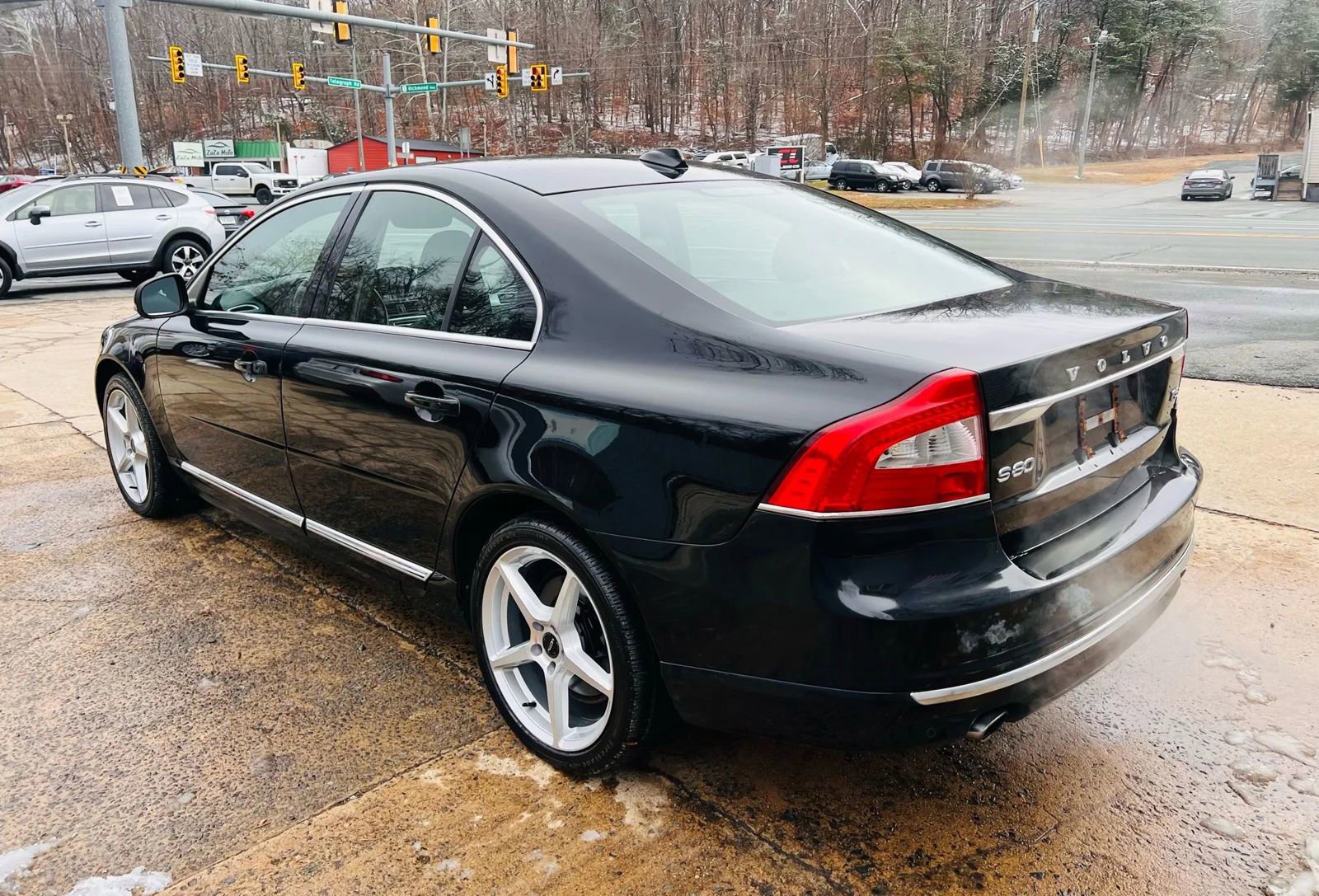 Used 2016 Volvo S80 T5 w/ Convenience Package FWD image 8