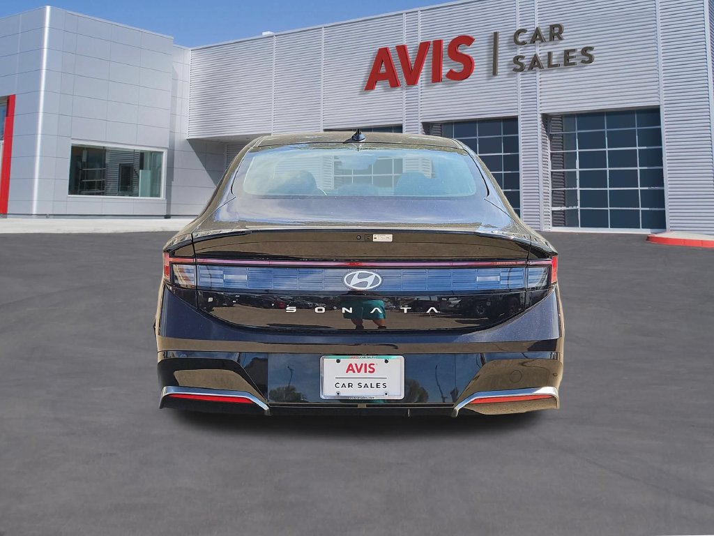 Used 2025 Hyundai Sonata SEL FWD image 7