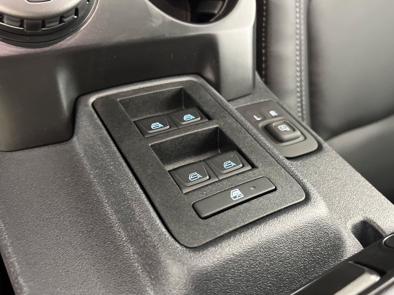 New 2026 Ford Bronco Outer Banks w/ Sasquatch Package AWD/4WD image 26