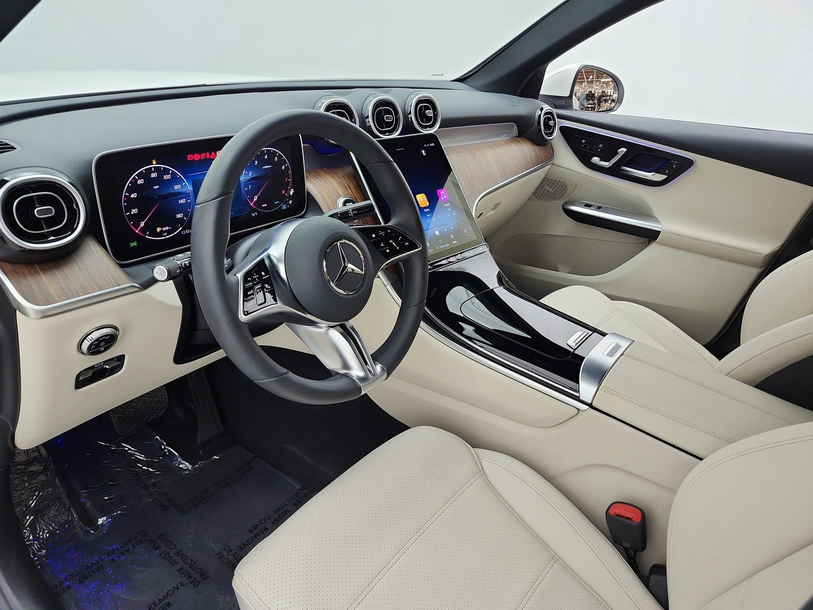 Certified 2026 Mercedes-Benz GLC 300 image 12