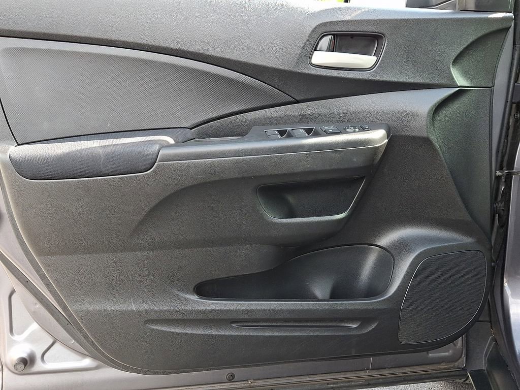 Used 2016 Honda CR-V SE image 11