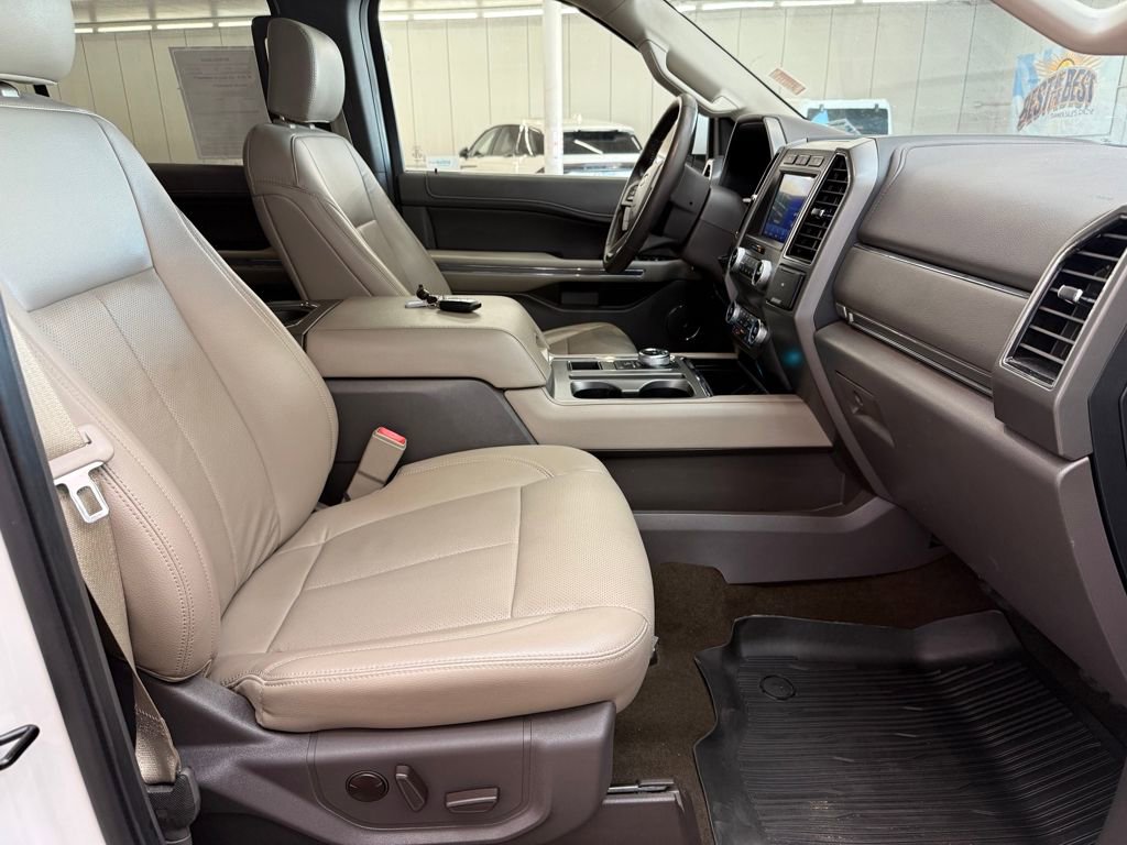 Used 2020 Ford Expedition XLT w/ Equipment Group 202A image 11