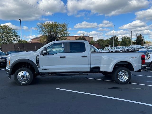 New 2026 Ford F450 XL image 2