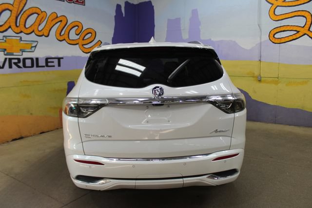 Used 2022 Buick Enclave Avenir w/ Avenir Technology Package AWD/4WD image 4
