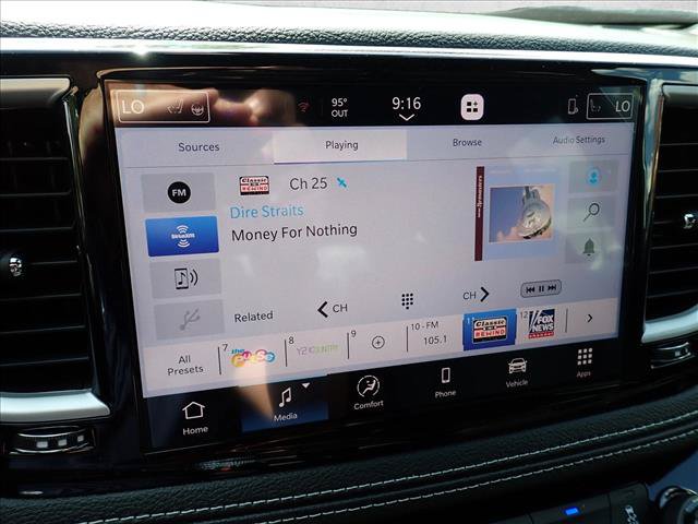 New 2027 Chrysler Pacifica Select FWD image 22