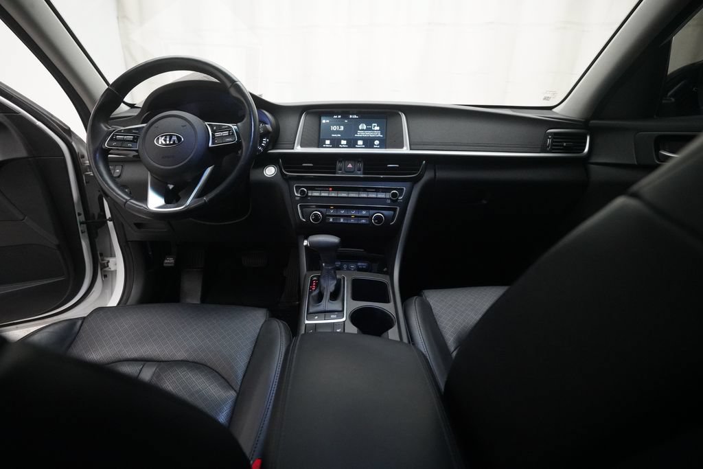 Used 2020 Kia Optima SE FWD image 5