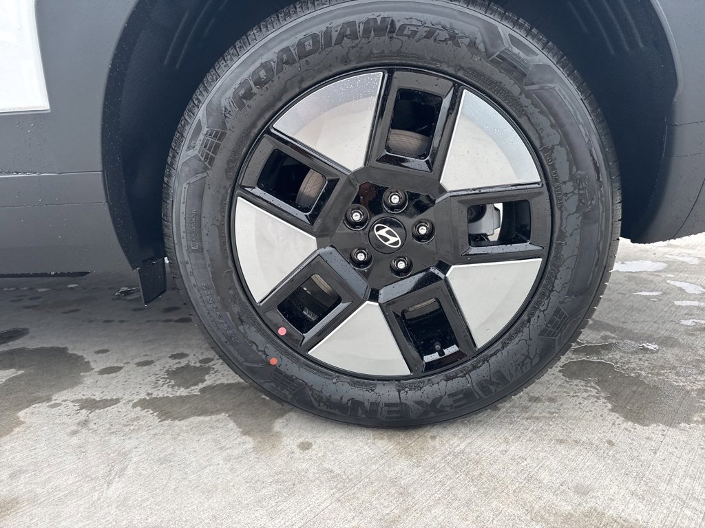 New 2026 Hyundai Santa Fe SE image 9