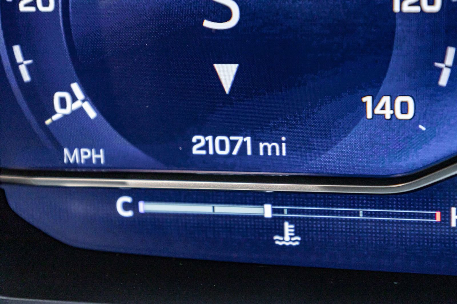 Used 2023 Chevrolet Suburban Premier w/ Max Trailering Package image 17