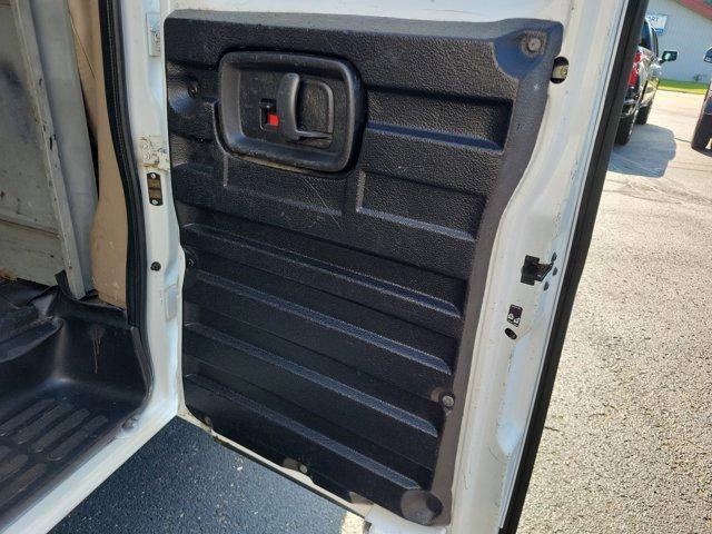 Used 2017 Chevrolet Express 2500 image 12