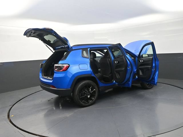 New 2026 Jeep Compass Latitude AWD/4WD image 37