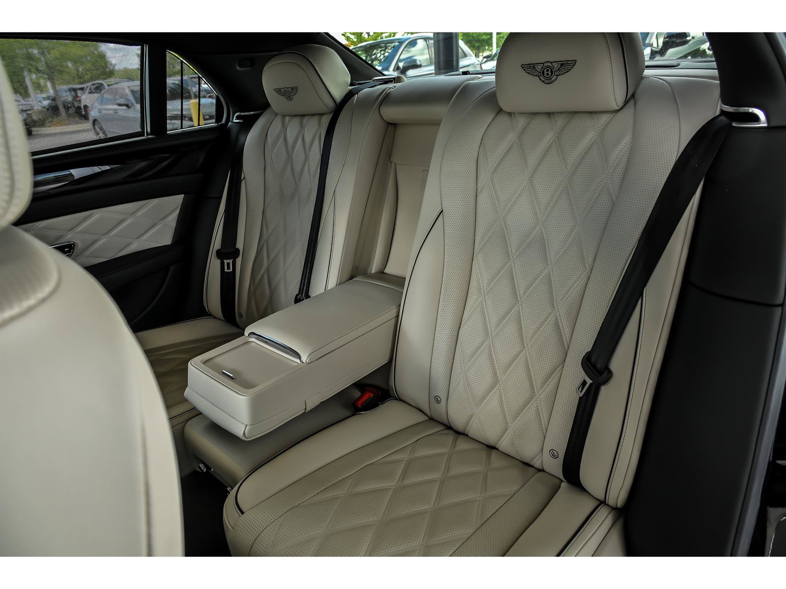 Used 2014 Bentley Flying Spur W12 AWD/4WD image 14