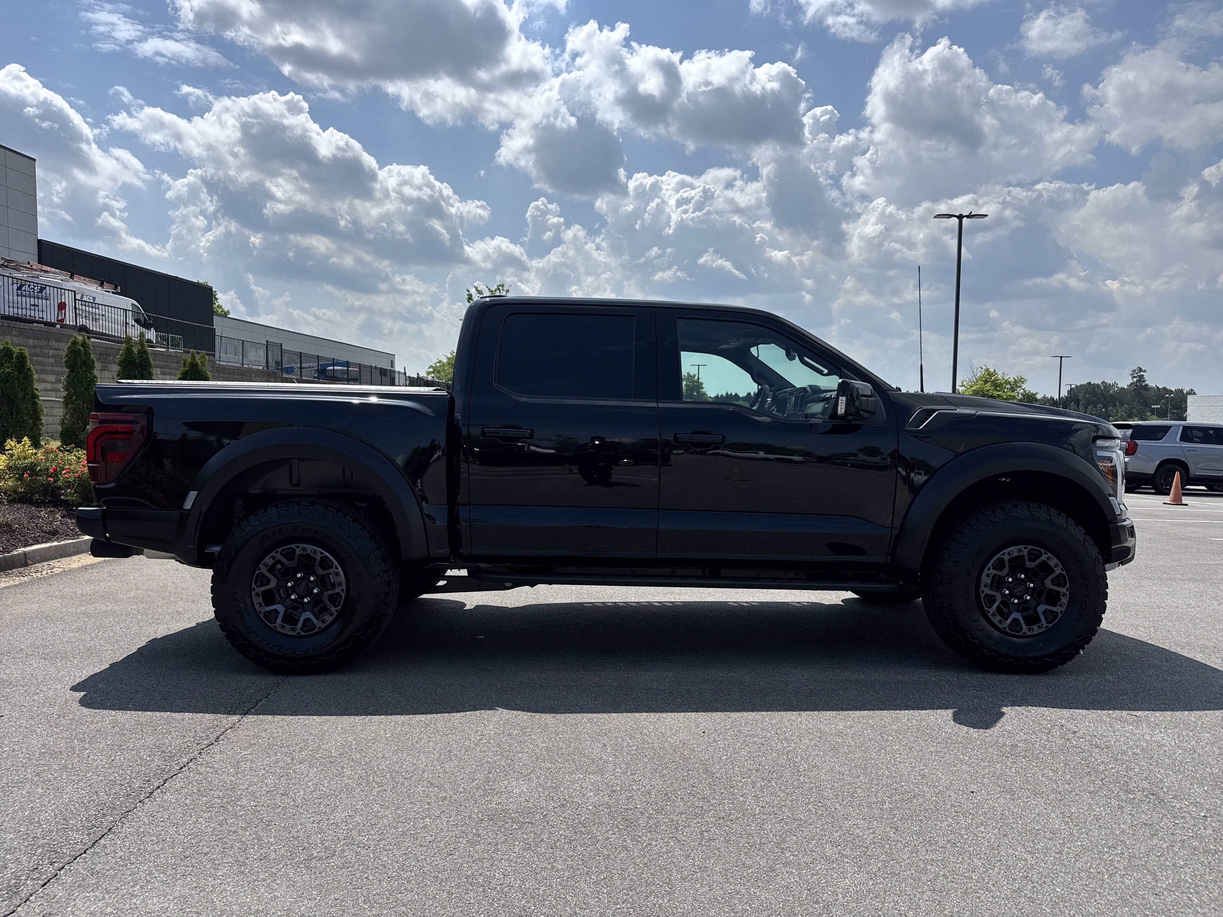 Used 2026 Ford F150 Raptor w/ Equipment Group 803A Raptor R AWD/4WD image 13