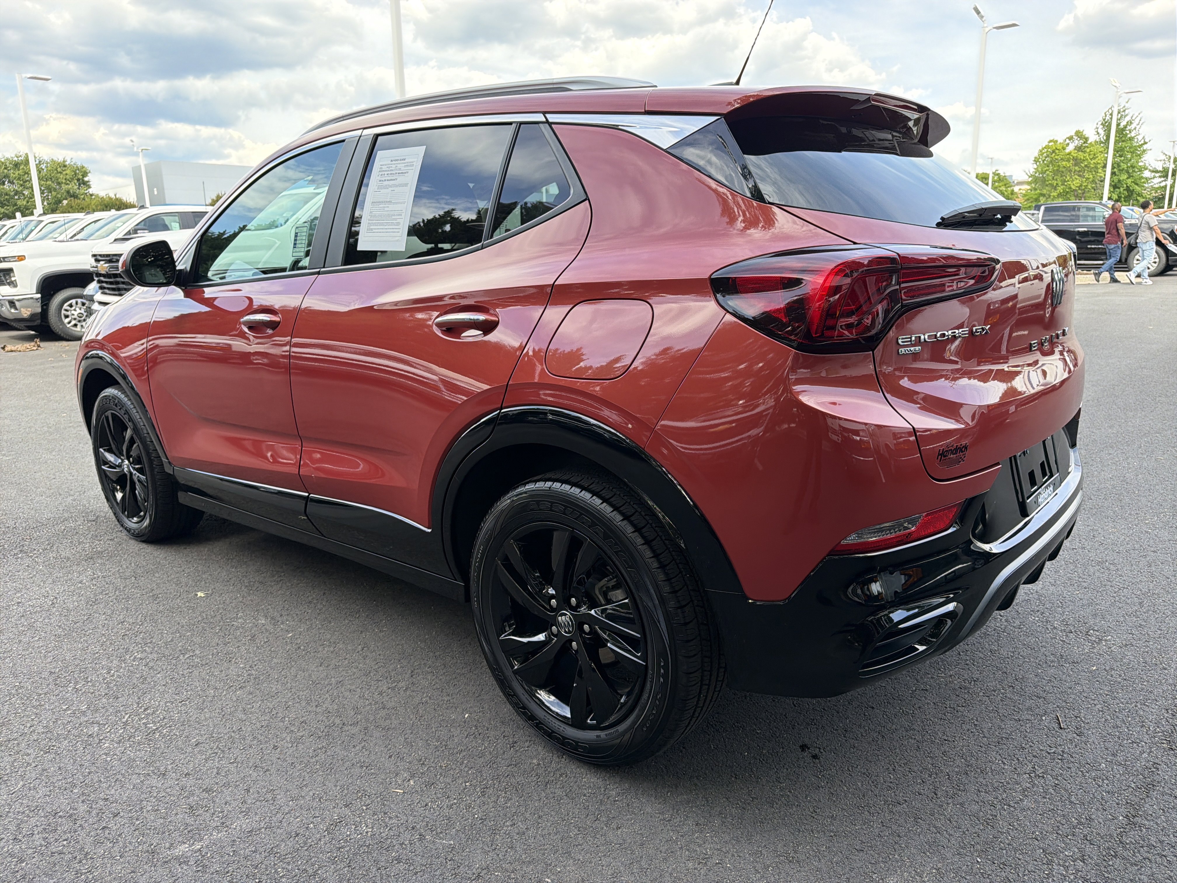 Used 2024 Buick Encore GX Sport Touring AWD/4WD image 8