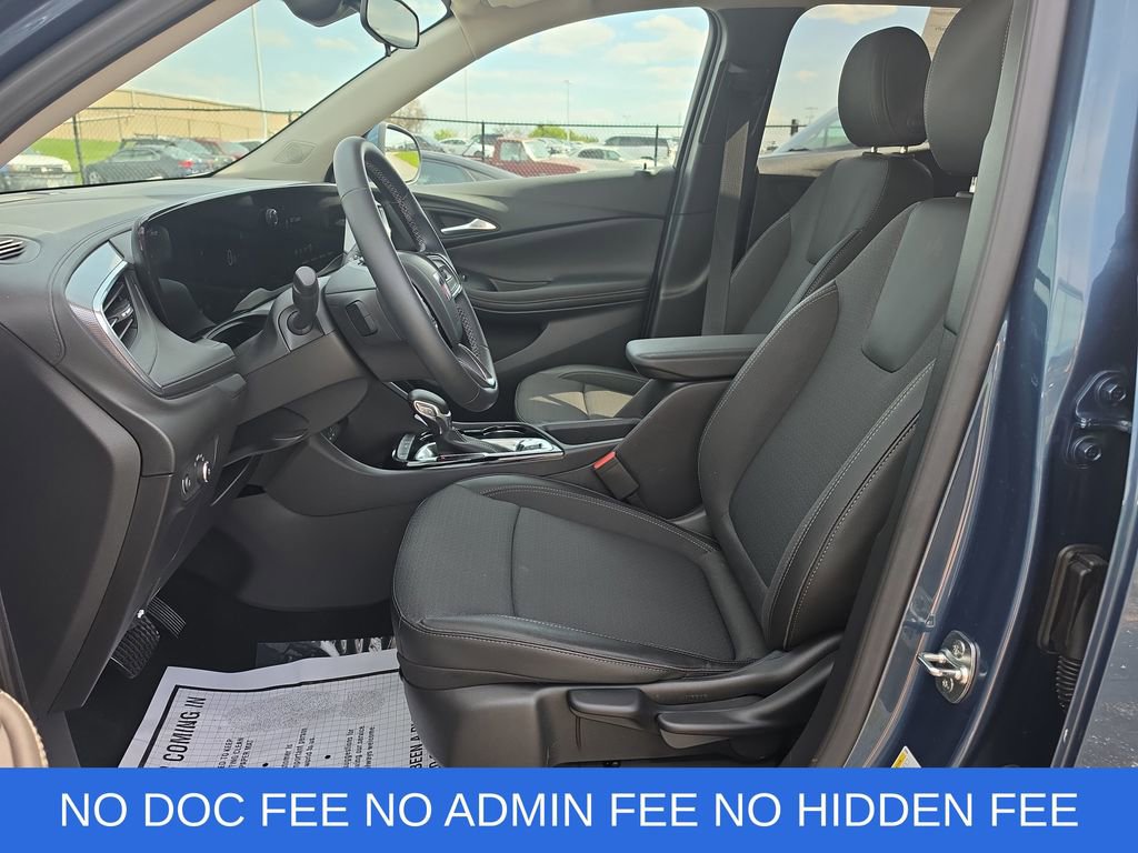 Used 2024 Buick Encore GX Preferred FWD image 11